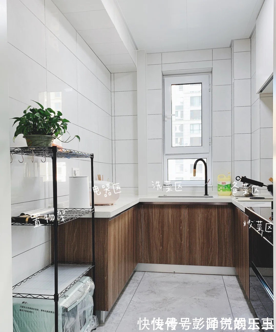 乳胶漆|等买了房,就照他家这么装,全屋不吊顶,不做背景墙,越看越耐看