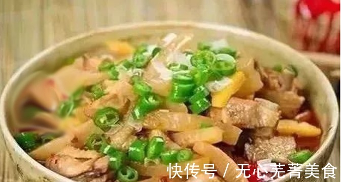 美食|美食推荐秘制甲鱼、笼仔豆腐、酸萝卜泡椒鸡制作方法！