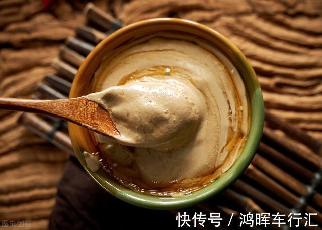 火锅店|芝麻酱调稀，用水还是用油？分享2种正确方法，丝滑细腻味道香
