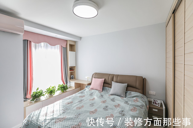 原木色|80平原木色北欧风二居室,整个空间动静结合干净、简单、清爽