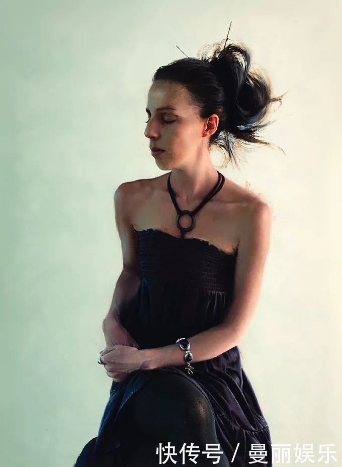 画画竟然如此过瘾这人物画的也太好看了叭