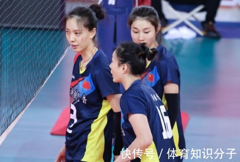 浦柔|又一女排30岁名将正式退役!在排球赛场征战15年,副攻接应双面手