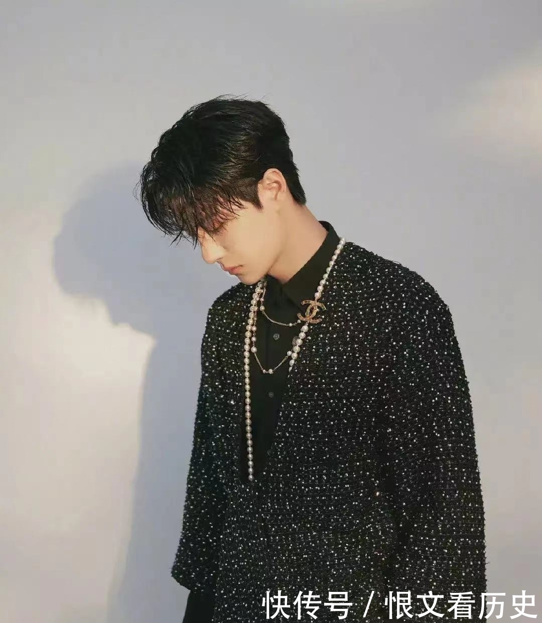 摩托车 王一博,是铁了心要靠自己;而有的人,是铁了心要靠王一博!