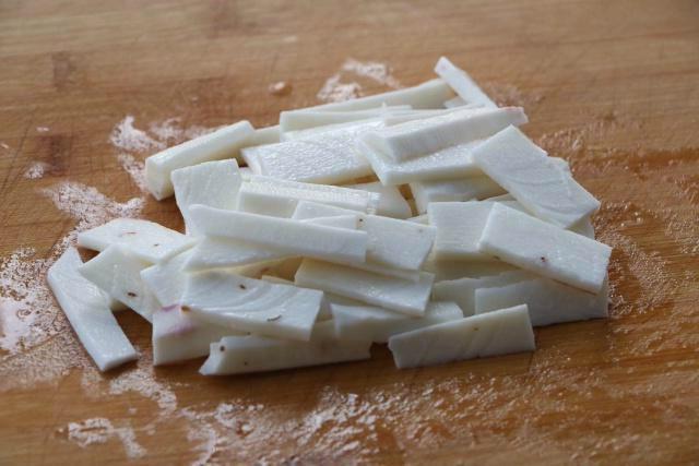 失眠|夜里总失眠试试这菜,静心养神,改善睡眠,让人一觉睡到自然醒