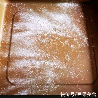 教你做奶香牛奶白土司，好吃不腻，每次做的都不够吃