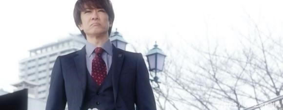 假面骑士genmvs千骑预告 老檀复活回归,再现父慈子孝!