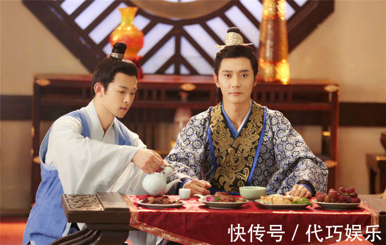 下联$杨家出上联“杨坚,杨幂,杨玉环,百步穿杨”李家人出的下联更牛