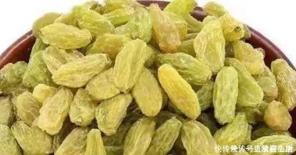 葡萄干|奉劝大家有糖尿病的,这3样食物当“零嘴”,平稳血糖,远离并发症