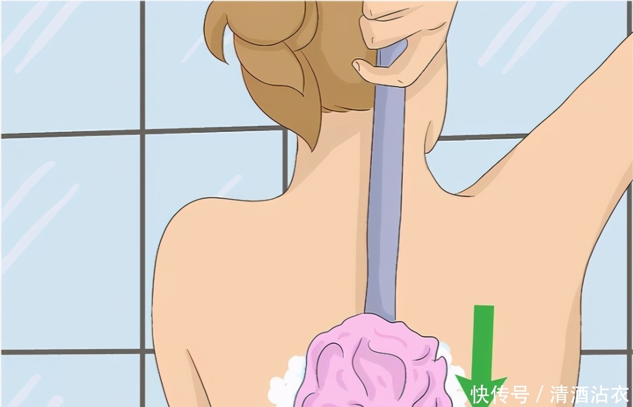 一个人时如何搓背?利用锅铲子只需三步,就能拥有一个牛奶背