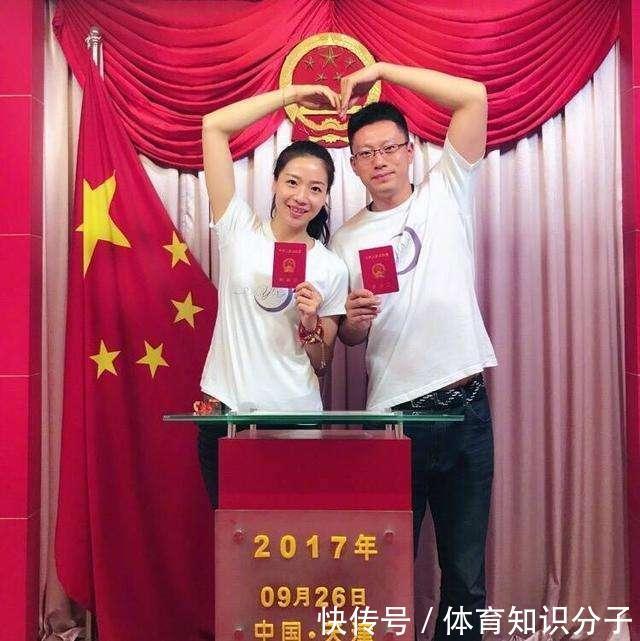 郎平|中国女排魏秋月：亚洲最美二传，嫁郎平助教，与丈夫15岁就相识