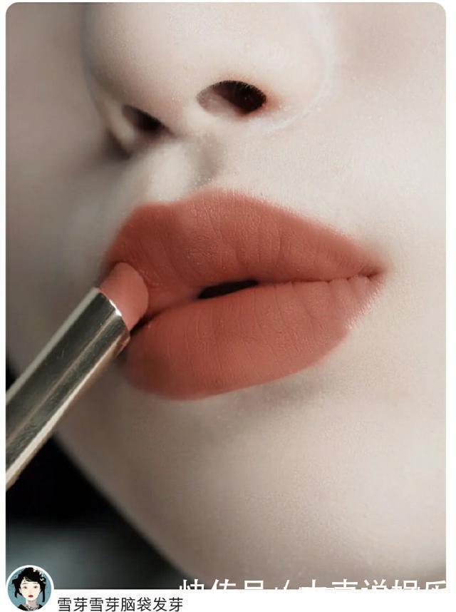 小姐姐|9大品牌冬季新品口红试色!雅诗兰黛569炸了!焦糖辣椒太显白