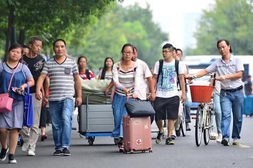 高考学霸之所以能成功，无非是因为他们做到了这几点，值得学习