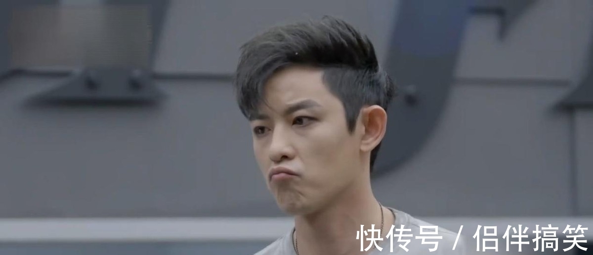 歐陽靖|在罵聲中淘汰后，直播又被嘲笑，敖犬的“無奈”給多少明星提了醒