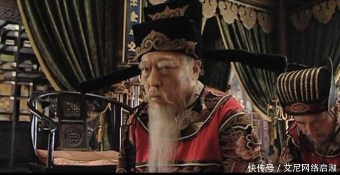 惨死|明朝第一位上柱国首辅,先后四次担任首辅大臣,碰到奇葩皇帝惨死