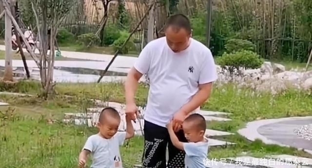 孩子|“糊涂爸爸”慌张找娃走红,带孩子玩却转眼不见,宝宝:你低下头