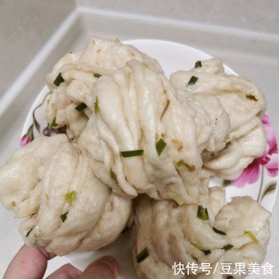 高筋面粉|家常版葱香花卷，要的就是这个家常口儿