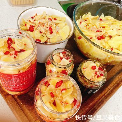 冰糖|学会这道味蕾享受，唇齿留香的剁椒姜。，想低调都不行