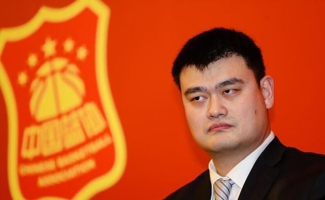 cb胡明轩或被禁赛？朱芳雨杜锋相继发声，姚明下决心，广东也没辙