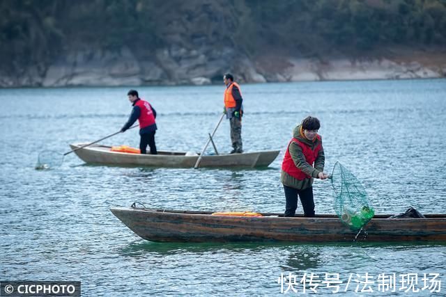 志愿者|浙江淳安:“河小二”护碧水