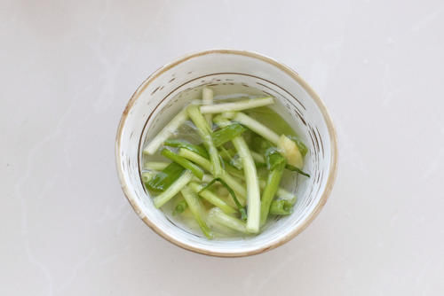 玉米淀粉|肉丸子不用油炸，蒸一蒸就上桌，香嫩好吃营养不流失，老少皆宜