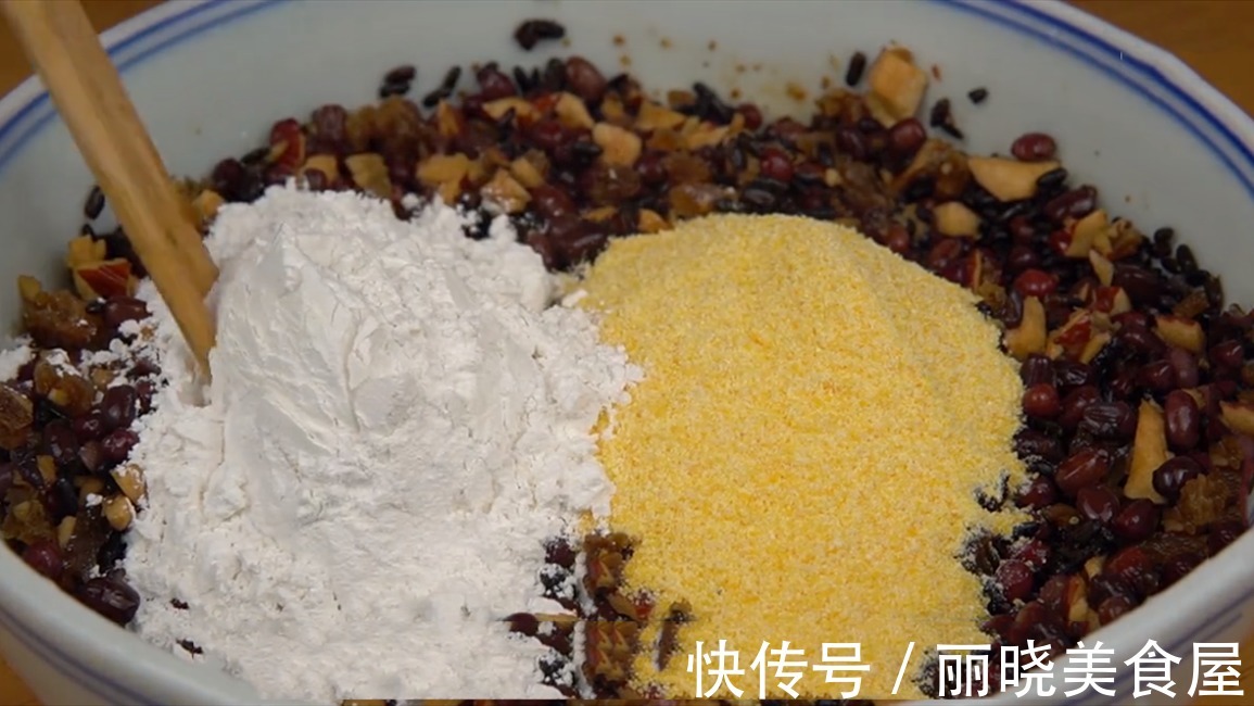 红豆|秋日进补吃红豆，92岁奶奶吃了40年，不打豆浆不熬粥，越吃越精神