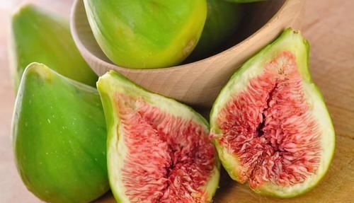 想长寿要靠吃，三种食物离不开，补充营养，有益健康！