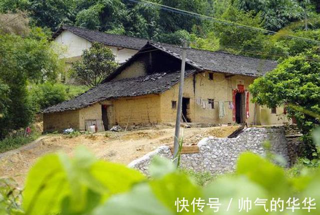 老房|农村房屋要发“证书”了,村集体挨家挨户通知,但有5类房办不了