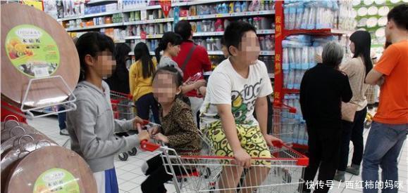 宝爸|''只是碰了下，有啥关系？''7岁男童猛撞孕妇被打，网友：真是活该