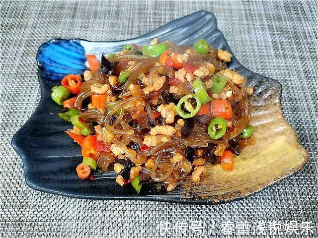 木耳|炒粉条时，别直接下锅，多加1步，粉条根根顺滑，不粘锅，不成坨