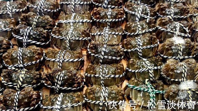 螃蟹|螃蟹买多吃不完，怎么保存？老蟹农教你3种方法，放5天依旧鲜活