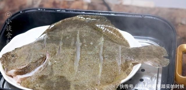 做清蒸鱼,需记住“2不放”,有的人不懂,难怪肉质紧实不滑嫩