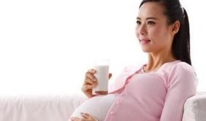 肚子|孕妇总认为肚子里怀的不是孩子,等到宝宝出生后,全家人失声痛哭