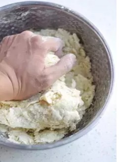 手擀面，只需多加一种原料，面条好吃又筋道，你真的知道吗？