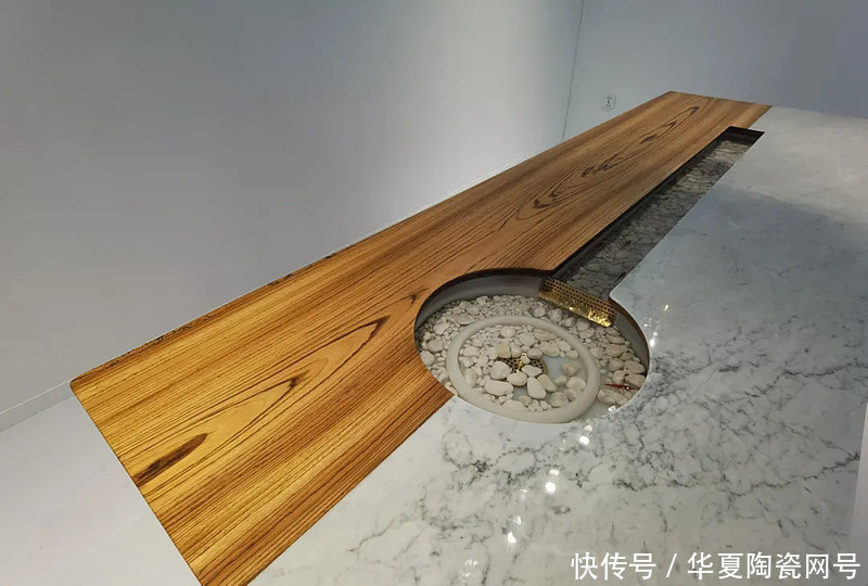 岩板|他们坚称，“岩板不是瓷砖，而是人造石”