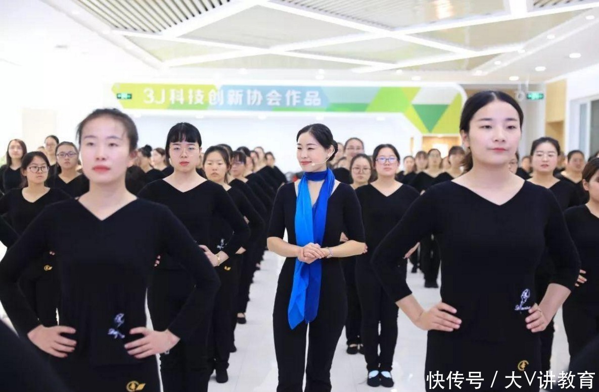 女生学习什么专业，毕业之后“收入最高”，学生要有清晰的认知