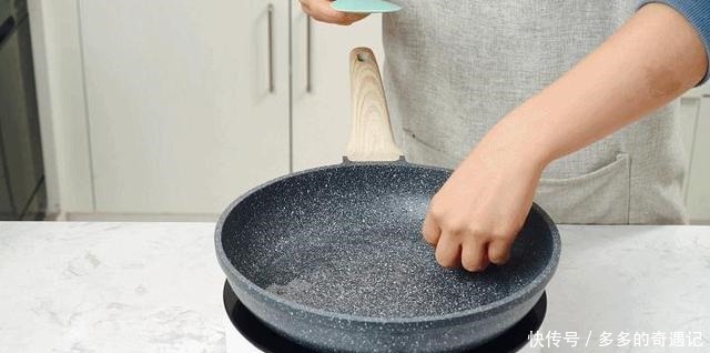 养胃|山药别再蒸着吃!做成山药小饼,香软解馋还能养胃!