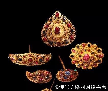 古墓|明朝贵妇古墓,出土史上最奢华包包,专家:LV弱爆了