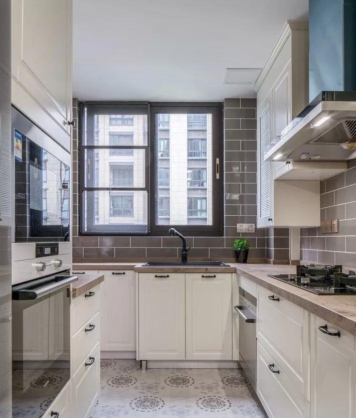 优点|你家厨房不好用,一半原因是水槽选错了!锅都放不进去,到处滴水