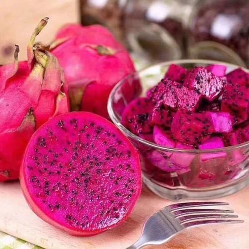 肠胃|经常便秘的人,多吃3种水果,有助排出宿便,肠胃或许越来越好