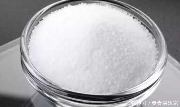 原来白糖才是最好的花肥,绿萝、君子兰,再也不用买高价肥了