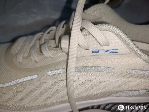 耐克|鸿星尔克，野性消费提醒