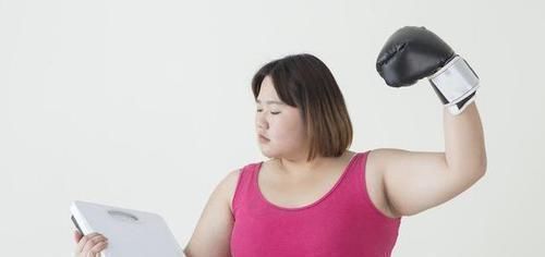 下降|坚持运动,却瘦不下来可能是3个原因,导致体重难以下降