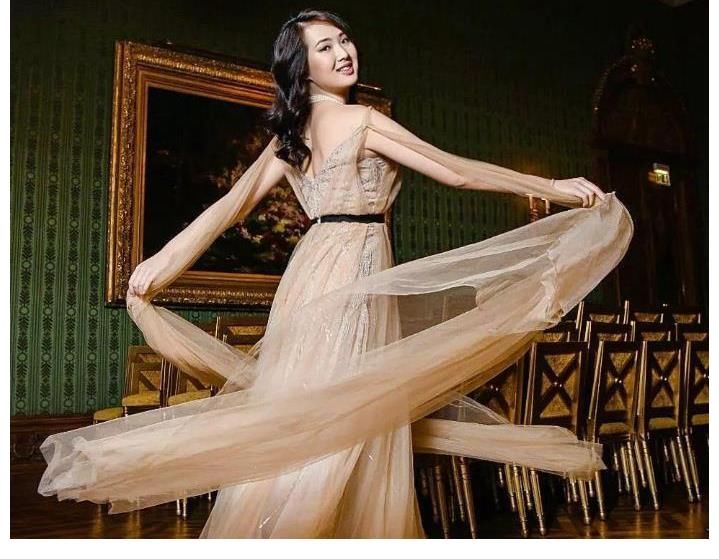 娛樂圈|《中餐廳5》新路透，周也美到犯規，姚安娜體格子比丁真還大