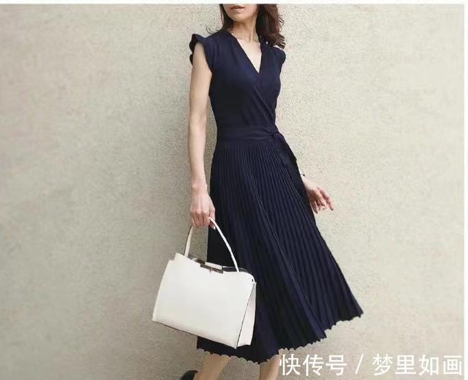 气质|7种常见的日本中年女人穿搭,学会一种,便能穿出优雅、气质