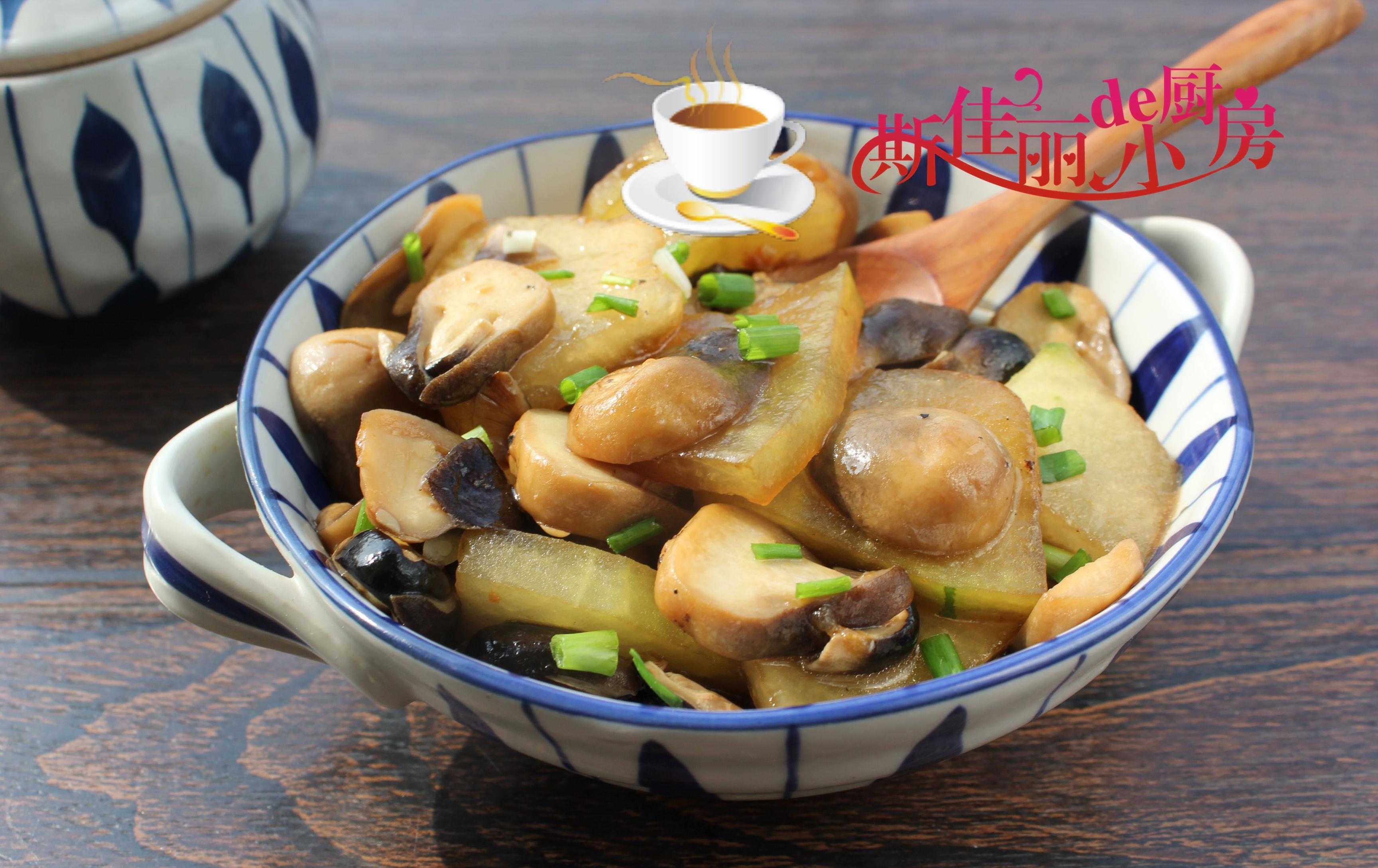 吃肉|冬瓜草菇是绝配，低脂又饱腹，宁可不吃肉也要吃，清肠刮油润肤