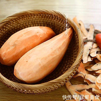 #健康甜蜜烘焙料理#?红豆沙地瓜饼?