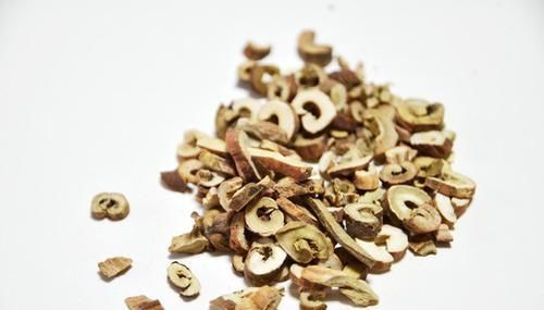 泽泻|晚清名医一个神奇的配方,仅8味药,耳聋、耳鸣一扫光!