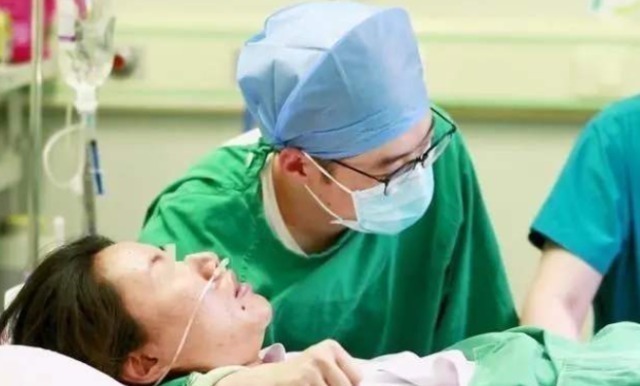 临产|孕妇临产前备皮是啥感觉?镜头记录了过程,对宝宝非常好