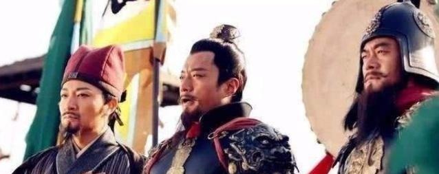 宋江&水浒传中最蠢好汉,实力一般却与林冲齐名,强行出头应敌后被秒杀!