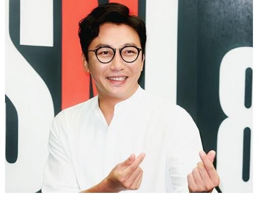 审议|歌手兼放送人卓在勋在SBS上半年节目评价审议中获得特别奖！